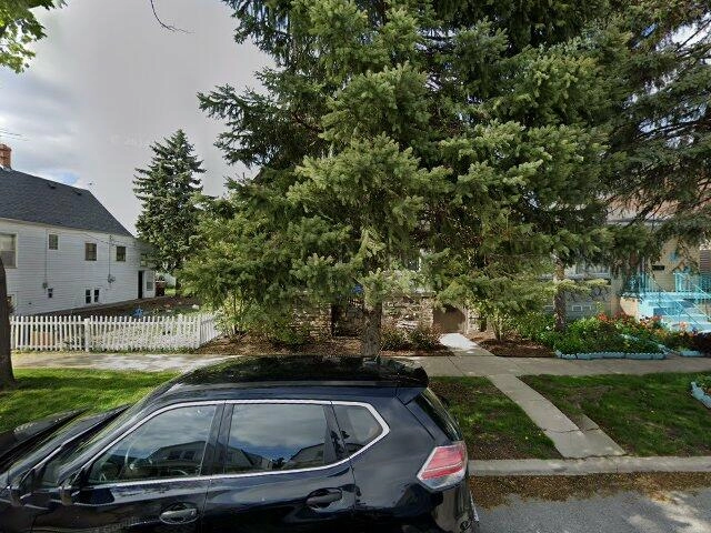 House image located at Niles, IL 60714