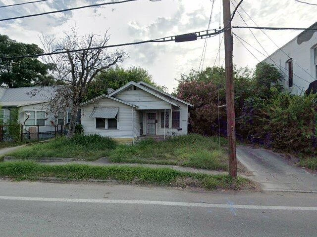 House image located at San Antonio, TX 78210