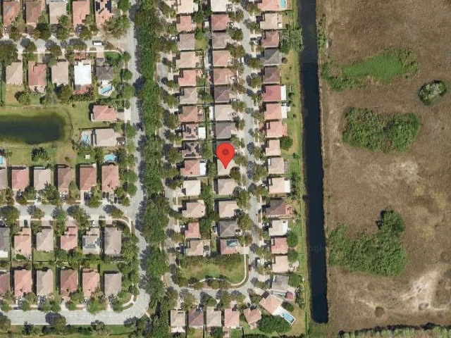 House image located at Hollywood, FL 33027