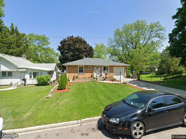 House image located at Aurora, IL 60505