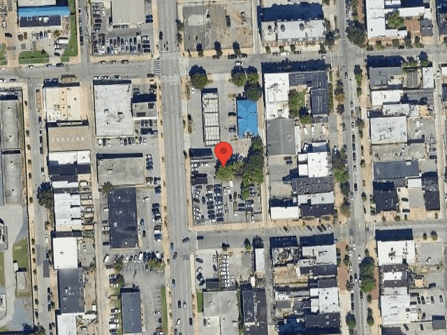House image located at Indianapolis, IN 46221