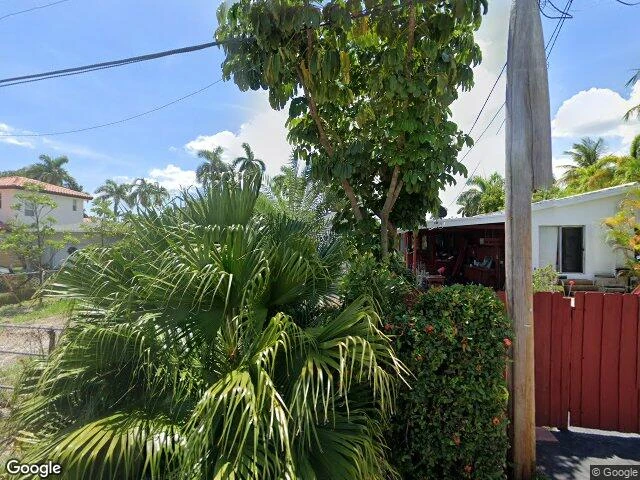 House image located at Hollywood, FL 33019