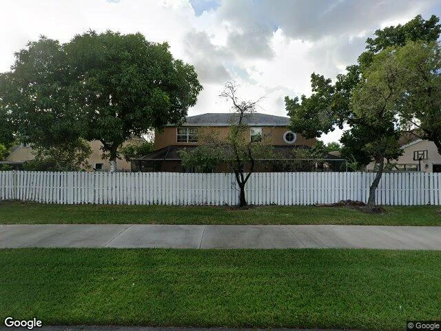 House image located at Hollywood, FL 33025