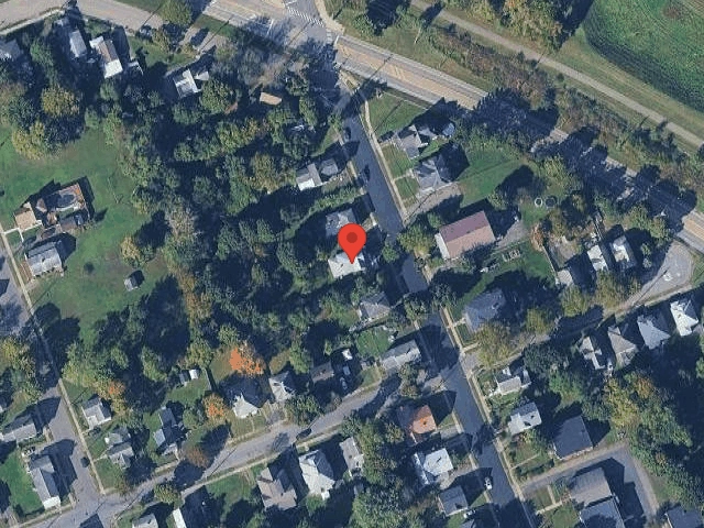 House image located at East Alton, IL 62024