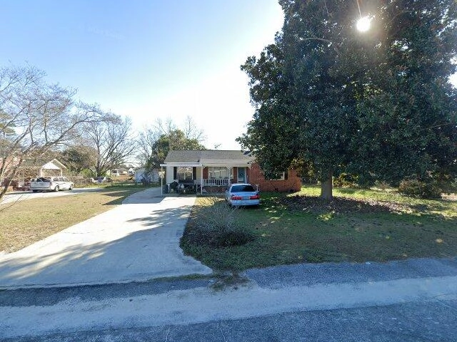 House image located at Florence, SC 29505