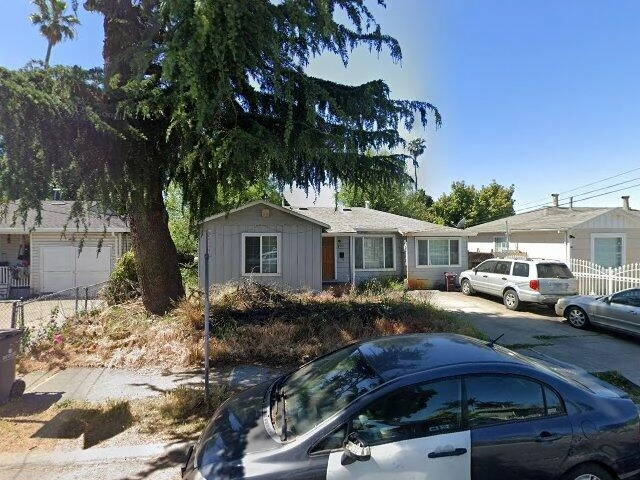 House image located at Oakland, CA 94603