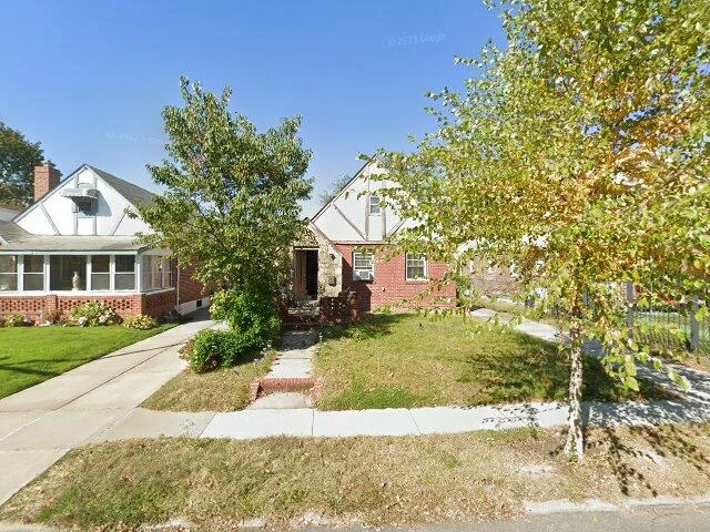 House image located at Saint Albans, NY 11412