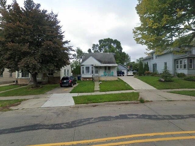 House image located at Lincoln Park, MI 48146