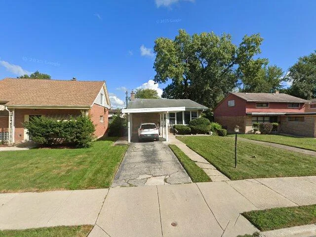 House image located at Chicago, IL 60619