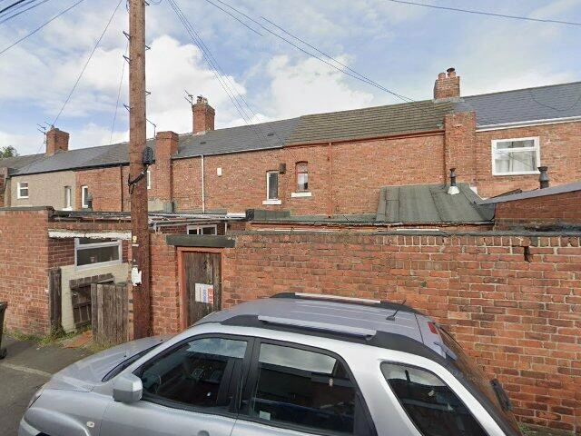 House image located at Bailey Island, ME 04003