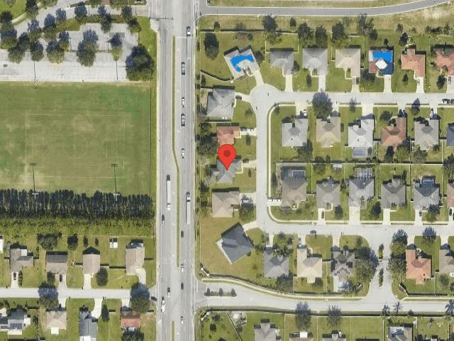 House image located at Auburndale, FL 33823