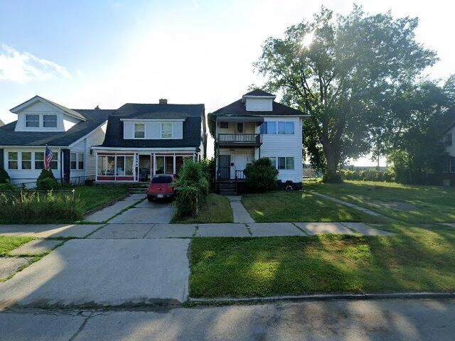 House image located at Detroit, MI 48214