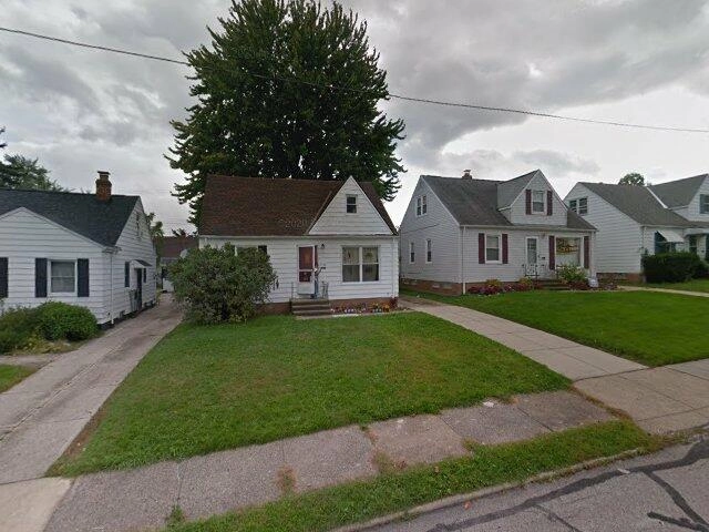 House image located at Maple Heights, OH 44137