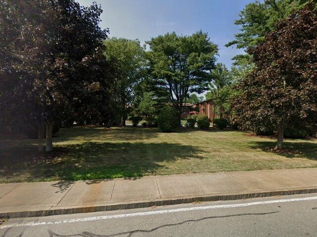 House image located at Manteca, CA 95337