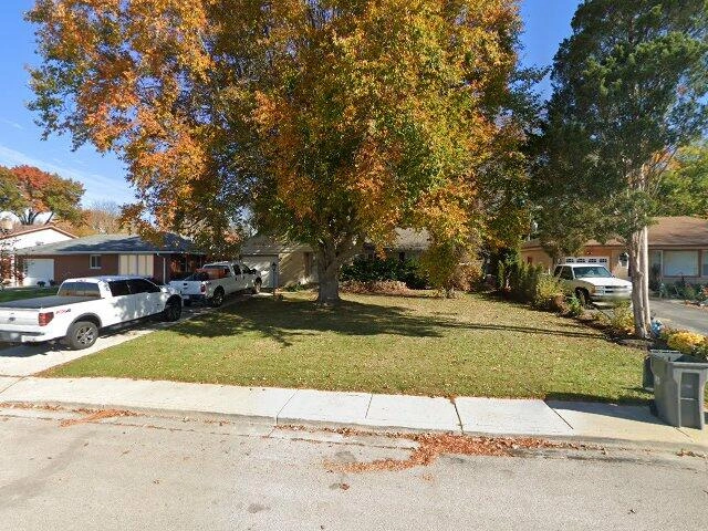 House image located at Elgin, IL 60123