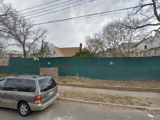 House image located at Saint Albans, NY 11412