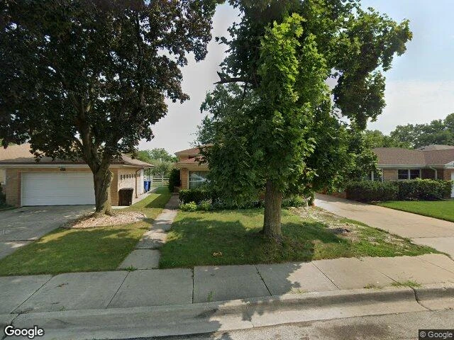 House image located at Chicago, IL 60646