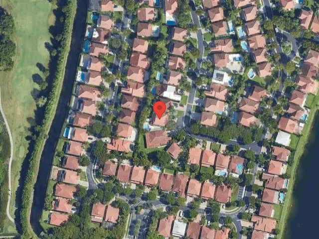 House image located at Miami, FL 33178