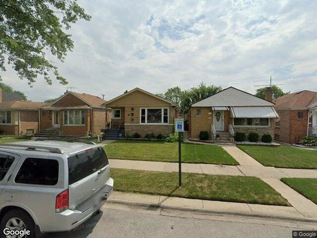 House image located at Riverdale, IL 60827