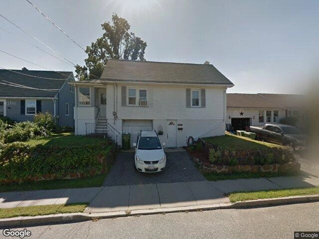 House image located at South Amboy, NJ 08879