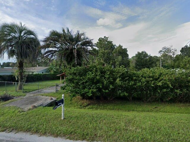 House image located at Palatka, FL 32177