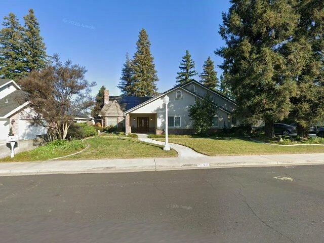 House image located at Visalia, CA 93291