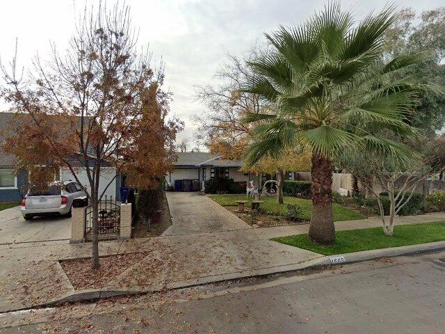 House image located at Fresno, CA 93702