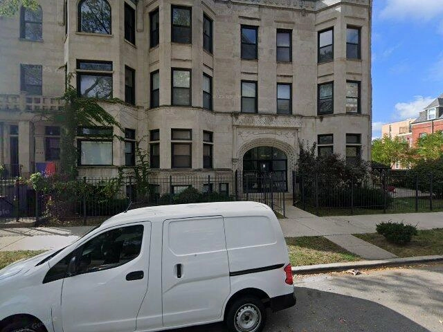 House image located at Chicago, IL 60653