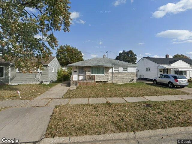 House image located at Roseville, MI 48066