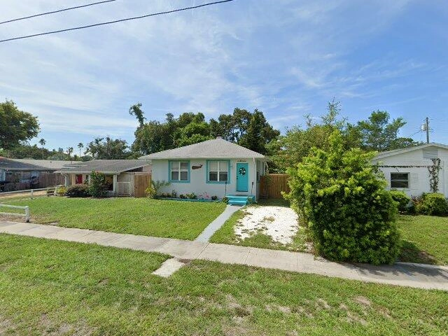 House image located at Saint Petersburg, FL 33707