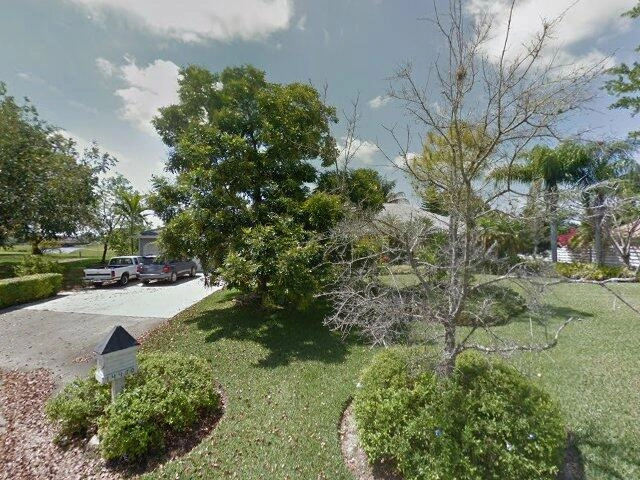 House image located at Miami, FL 33186