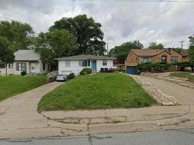 House image located at Omaha, NE 68106
