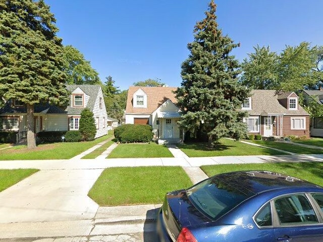 House image located at Chicago, IL 60652