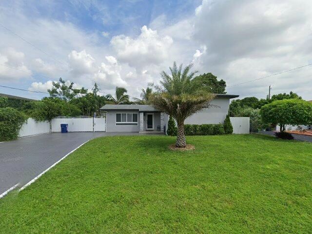 House image located at Miami, FL 33179