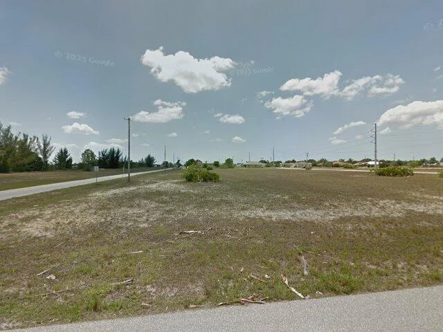 House image located at Cape Coral, FL 33993