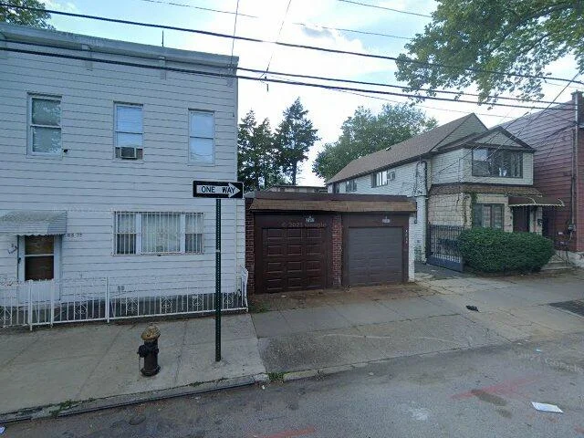 House image located at Woodhaven, NY 11421