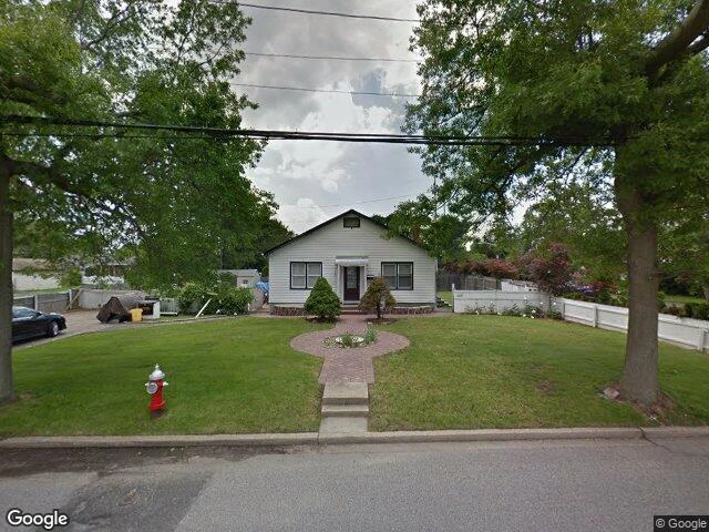 House image located at Hicksville, NY 11801