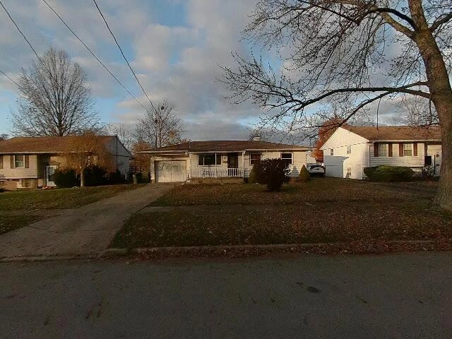 House image located at Warren, OH 44485