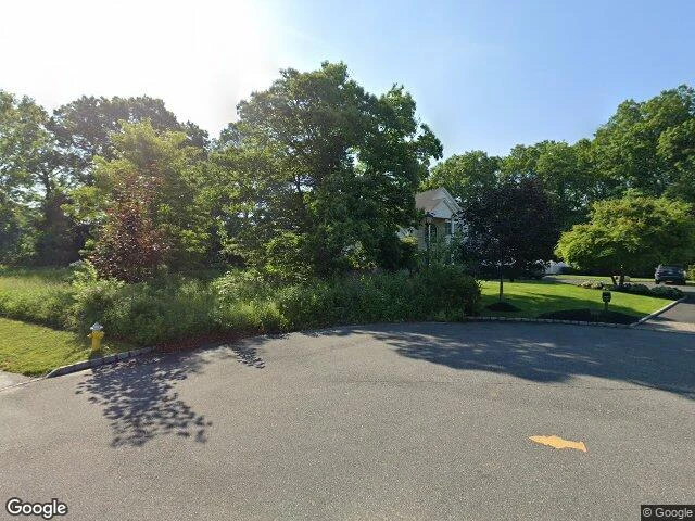 House image located at Smithtown, NY 11787