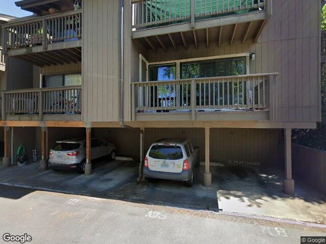 House image located at Portland, OR 97225