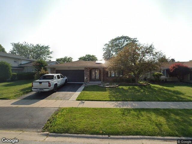 House image located at South Holland, IL 60473