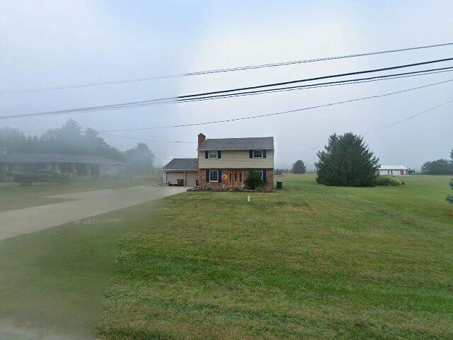 House image located at Brookville, OH 45309