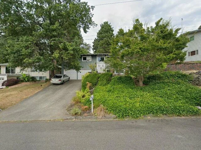 House image located at Kent, WA 98031