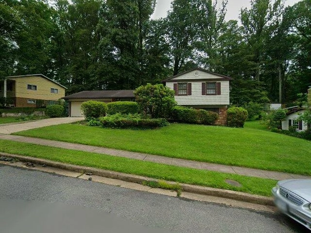 House image located at Annandale, VA 22003