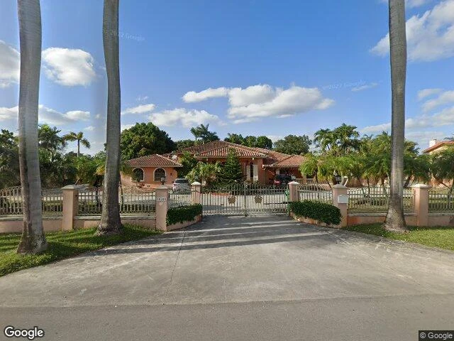 House image located at Miami, FL 33173