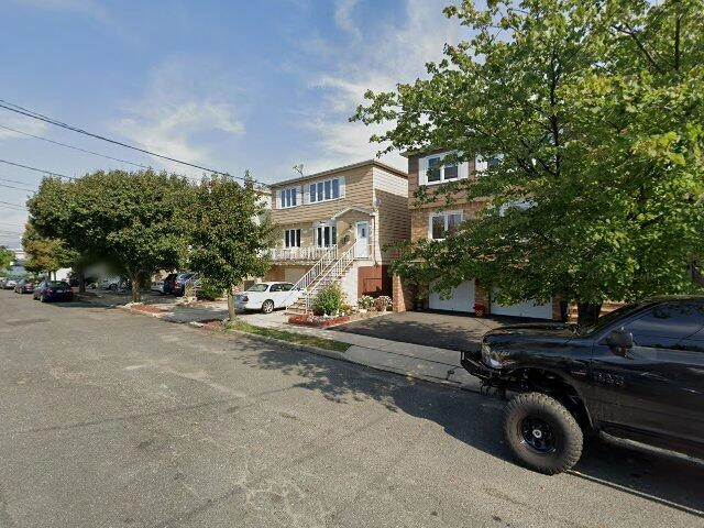 House image located at Bayonne, NJ 07002