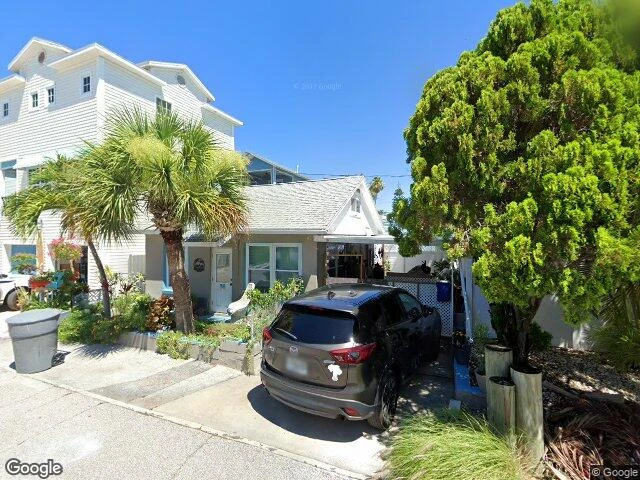 House image located at Saint Petersburg, FL 33706