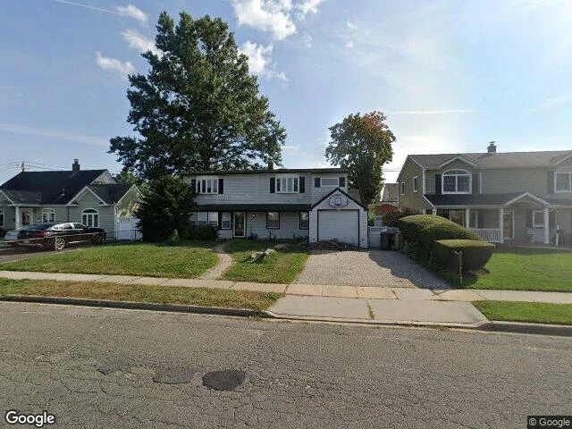 House image located at Levittown, NY 11756