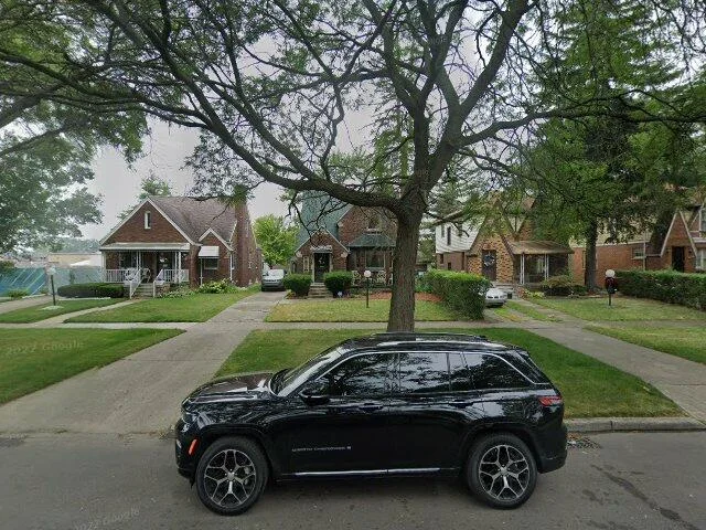 House image located at Detroit, MI 48227