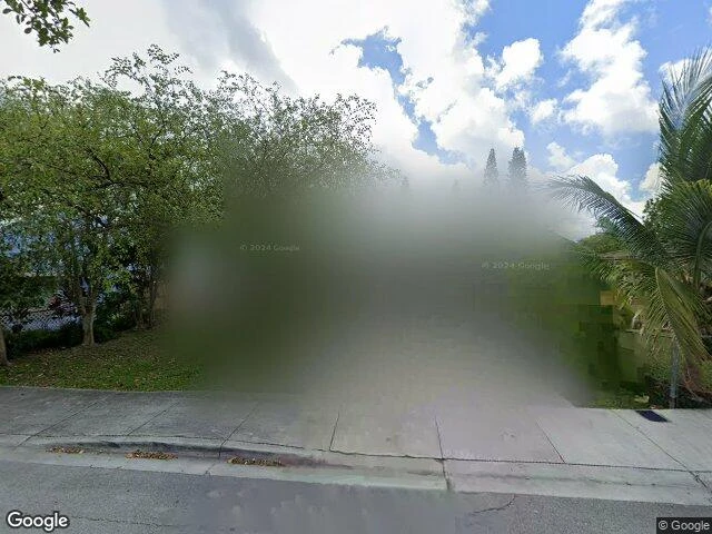 House image located at Miami, FL 33162